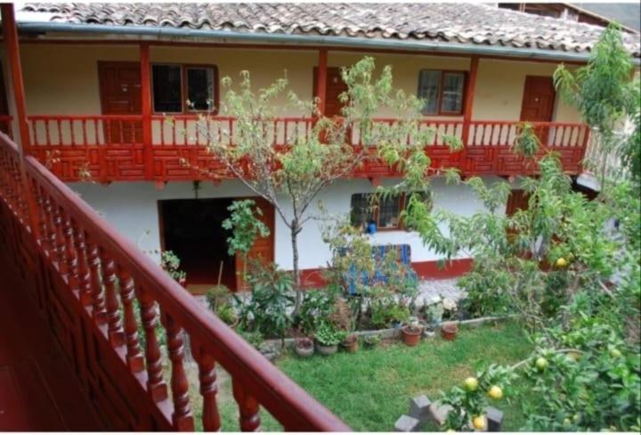 Hospedaje La Nusta Ollantaytambo Exteriör bild
